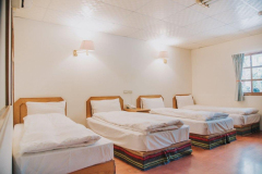 room-type_B-4-person-room-2