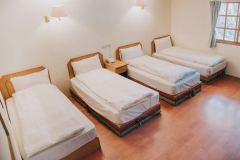 room-type_B-4-person-room-3